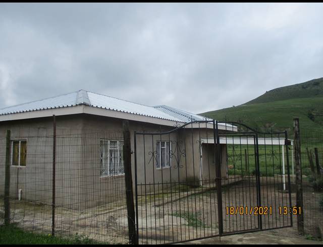 3 BEDROOM FREEHOLD FOR SALE IN MPOPHOMENI